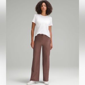 NWT Lululemon City Sleek 5 Pocket Wide Leg Pant Size 28